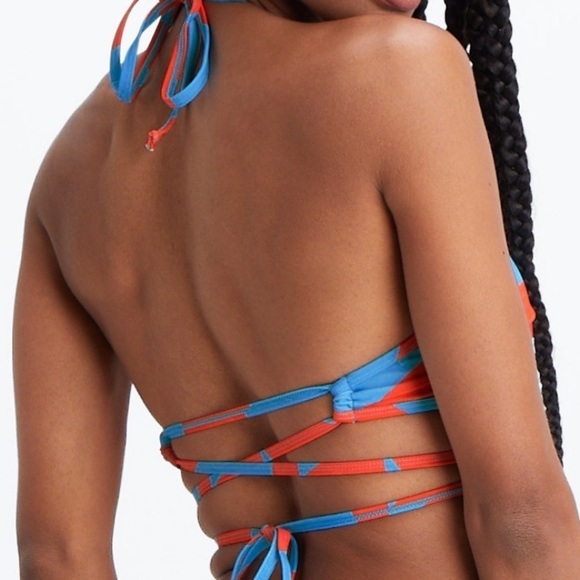 Fabletics Wrap Around Bandeau Strappy Top - Picture 5 of 10